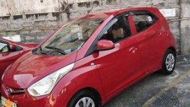 Red Hyundai Eon 2017 at 16000 km for sale