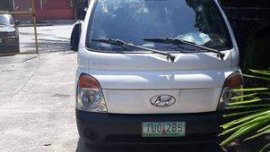 Selling White Hyundai H-100 2011 in Manila