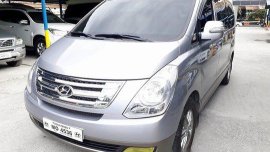 Silver Hyundai Starex 2015 at 42000 km for sale