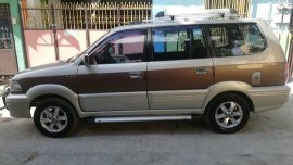 Toyota Revo 2002 at 96000 km for sale 