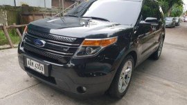 Selling Black Ford Explorer 2014 at 40000 km 