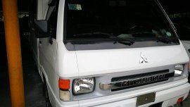 White Mitsubishi L300 2014 for sale in Pasig