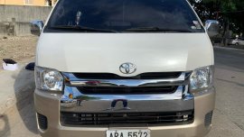 Sell White 2015 Toyota Hiace Manual Diesel in Las Pinas 