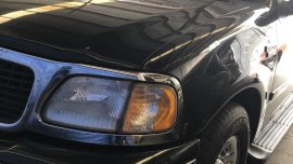 Black Ford Expedition 2000 for sale in Quezon City 