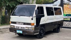 Selling White Isuzu Elf 1997 Manual Diesel 
