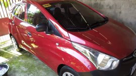 Red Hyundai Eon 2016 at 12000 km for sale 