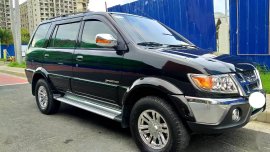 Used Isuzu Crosswind 2010 for sale in Parañaque