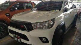 Sell White 2017 Toyota Hilux in Pasig