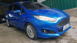 Blue Ford Fiesta 2017 at 30000 km for sale 