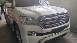Sell 2019 Toyota Land Cruiser in Quezon City