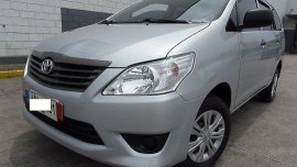 Selling Toyota Innova 2015 Manual Diesel at 32000 km