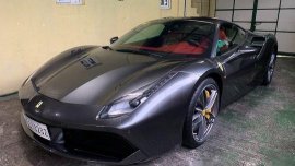 Selling Ferrari 488 2017 in Quezon City