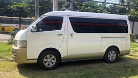 Selling Toyota Hiace 2010 Automatic Diesel in Mandaluyong