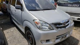 Silver Toyota Avanza 2008 at 98000 km for sale