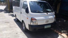 White Hyundai H-100 2011 at 70000 km for sale in Quezon City
