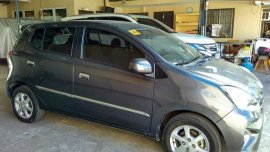 Selling Toyota Wigo 2015 Automatic Gasoline at 17000 km
