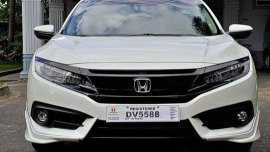 Sell White 2017 Honda Civic Automatic Gasoline 