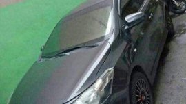 Sell Silver / Grey 2015 Toyota Vios in Natovas