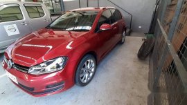 Selling Red Volkswagen Golf 2016 Automatic Gasoline at 5000 km