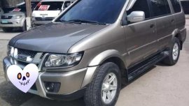 2012 Isuzu Crosswind for sale in Makati 