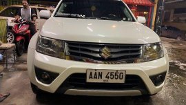White Suzuki Grand Vitara 2014 Automatic Gasoline for sale 