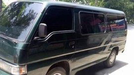 Selling Green 2004 Nissan Urvan in Manila