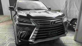 Black Lexus Lx 570 2017 Automatic Gasoline for sale 