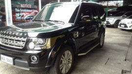 Selling Black Land Rover Discovery 2017 Automatic Gasoline at 9000 km