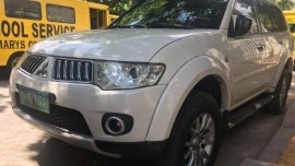 Sell White 2009 Mitsubishi Montero Automatic Diesel 