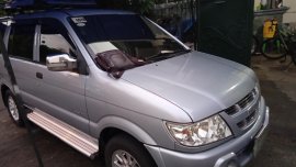 2nd-hand Isuzu Crosswind 2009 for sale in Valenzuela