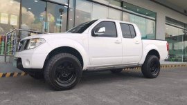 Selling White Nissan Frontier navara 2010 Manual Diesel at 65000 km