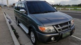 Selling Isuzu Crosswind 2010 at 130000 km