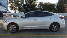 Silver Hyundai Elantra 2018 for sale in Quezon City