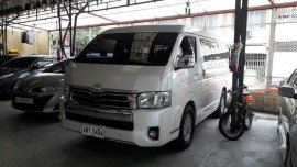 White Toyota Hiace 2016 at 38639 km for sale
