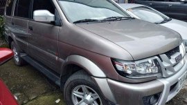 Silver Isuzu Crosswind 2017 for sale in Quezon City