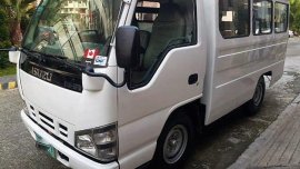Selling Isuzu ELF 2008 at 200000 km