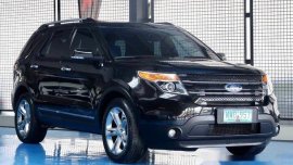 Black Ford Explorer 2013 at 15000 km for sale 