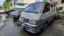 Sell White 2000 Toyota Hiace at 16000 km