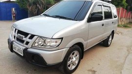 Sell White 2014 Isuzu Crosswind Manual Diesel