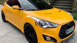 Sell Yellow 2013 Hyundai Veloster at 50000 km