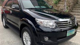 Black Toyota Fortuner 2012 for sale 