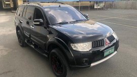 Black Mitsubishi Montero sport 2009 for sale