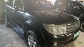 Sell Black 2010 Toyota Fortuner at 58000 km
