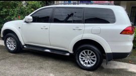 Selling Beige Mitsubishi Montero sport 2012 Manual Diesel at 106000 km