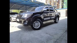 Selling 2014 Toyota Hilux Truck in Paranaque 