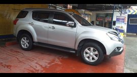Sell 2015 Isuzu Mu-X SUV at 87000 km