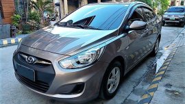 2012 Hyundai accent