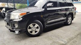 Black Toyota Land Cruiser 2015 at 91000 km for sale 