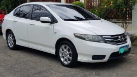 White Honda City 2013 at 122000 km for sale 