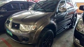 Grey Mitsubishi Montero sport 2013 for sale